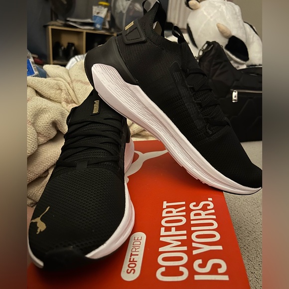 Ladies Puma SoftRide Symmetry Fuzion Black Sneakers-Size 10 - Picture 5 of 8